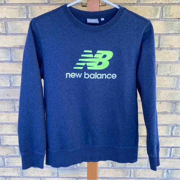 New Balance Crewneck Sweater - Picture 1 of 5